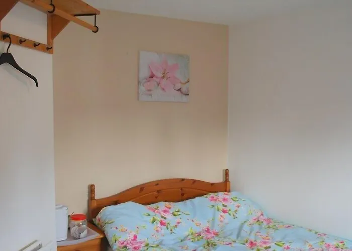 Clift Guest House Bristol