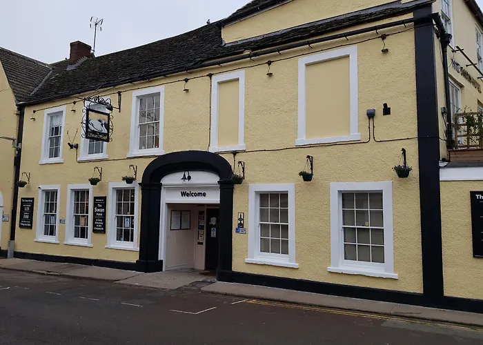 Wotton-under-Edge Hotels