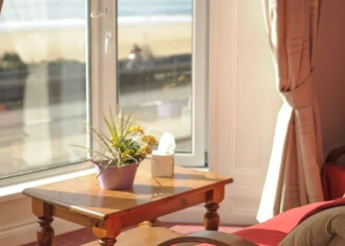 Leonardos Guest House Swansea