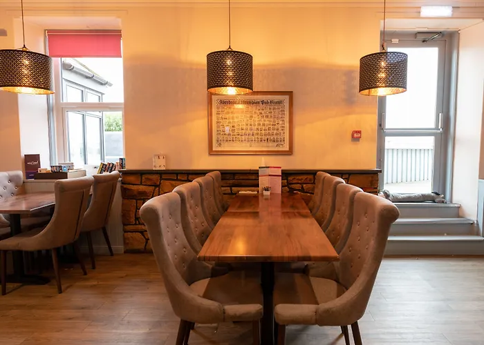 Lossiemouth Hotels