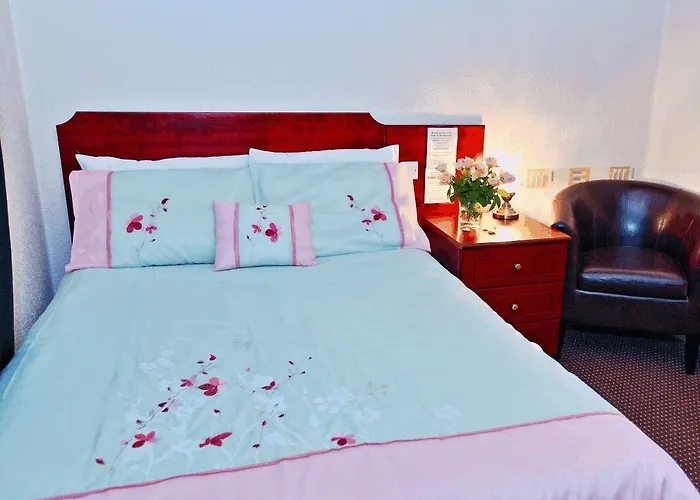 Brentwood Villa Bed And Breakfast Aberdeen