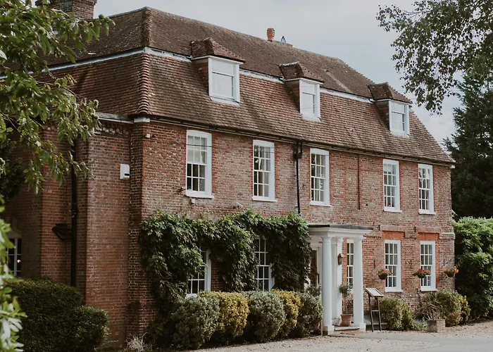 Peasmarsh Hotels