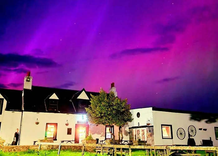 Ardfern Hotels