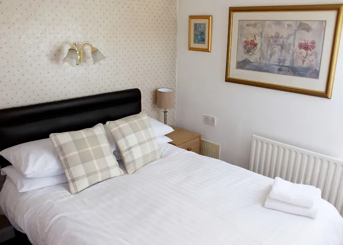 Brook House ― Free On-Site Car Park Bed & Breakfast Windermere