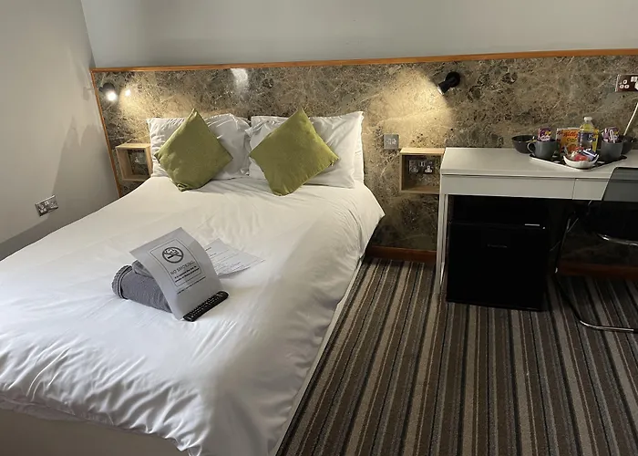 Enfield Lodging 