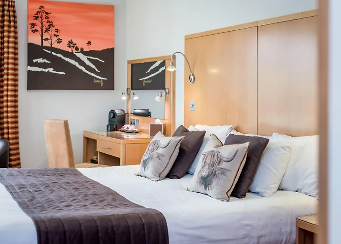 Glen Shee Hotels