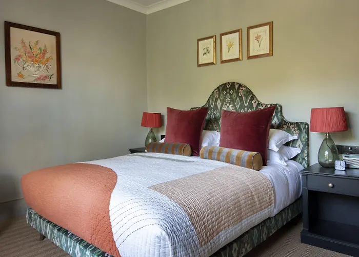 Penshurst Hotels
