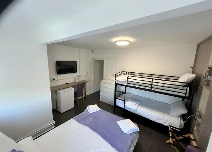 Aberdare Hotels