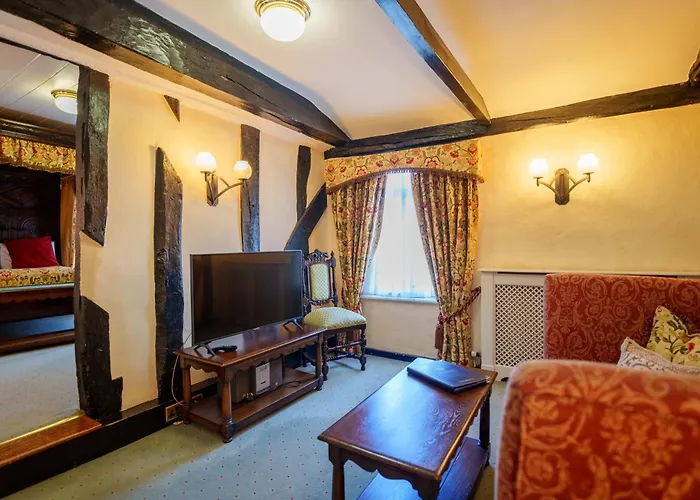 Brentwood Hotels With Amazing Views