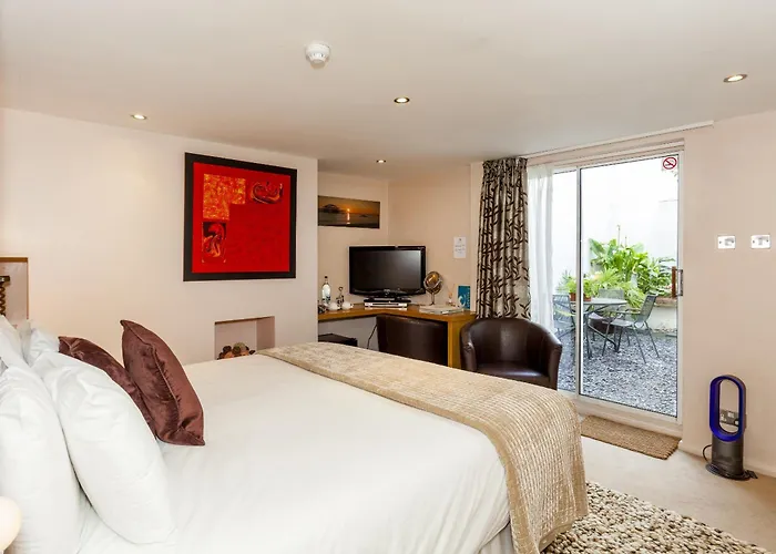 Brightonwave Bed & Breakfast
