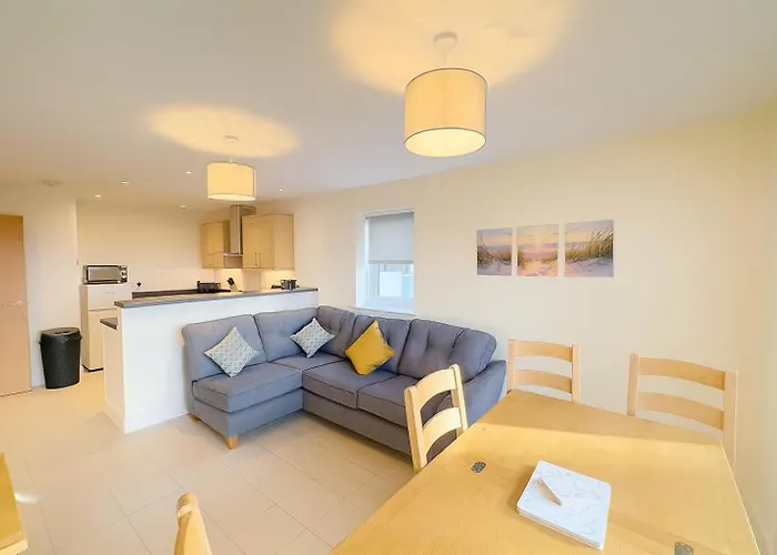 Vacation Apartment Rentals in Westward Ho! (Devon)