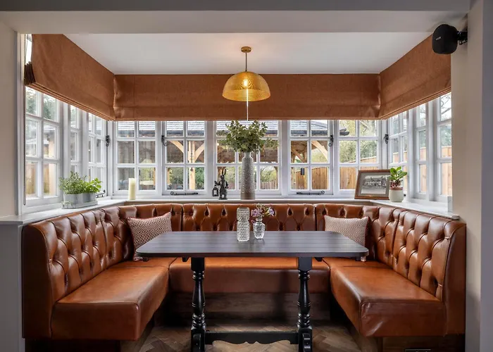 Hurley (Windsor and Maidenhead) Lodging 
