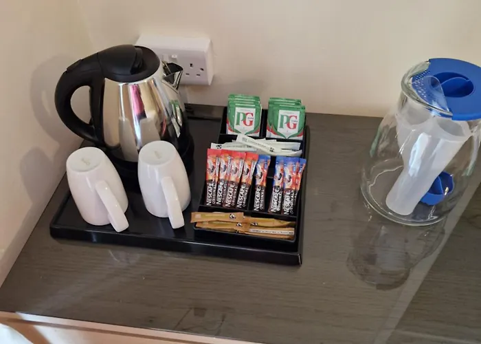 Ystradgynlais Hotels