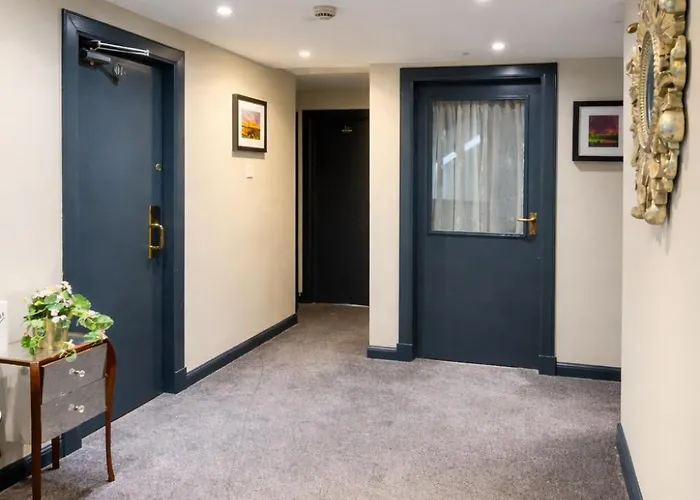 Inverkeithing Hotels