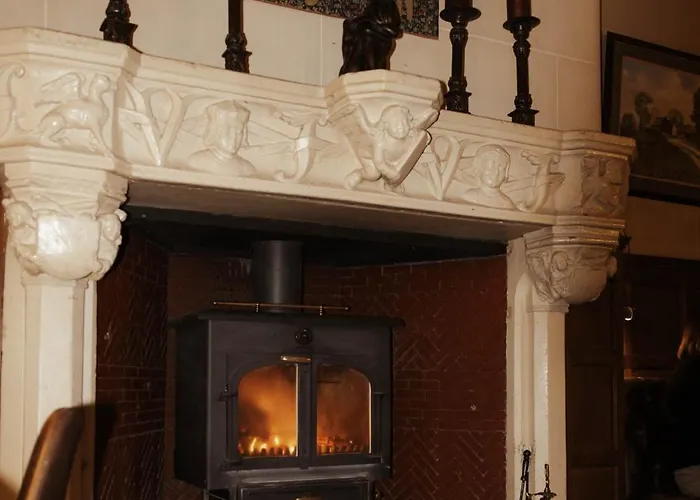 Halesworth Hotels