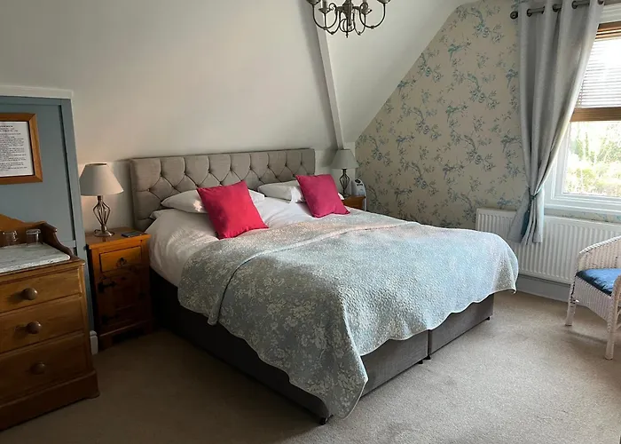 Overdale Guesthouse And Free Parking Whitby