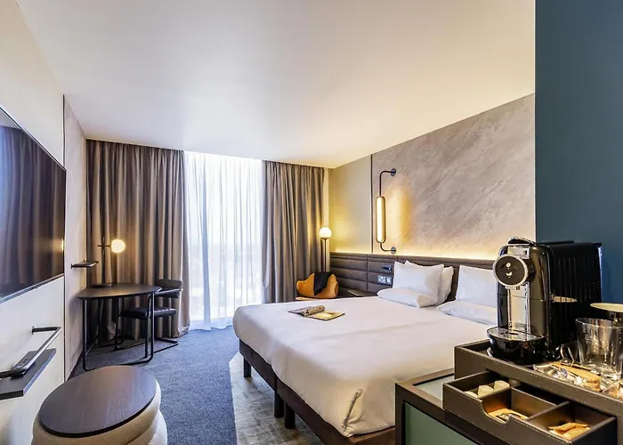 Novotel Liverpool Paddington Village