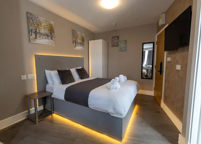 Edmonton Hotels
