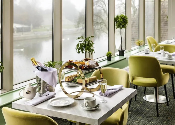 Bedford Golf hotels