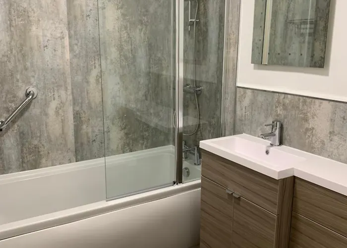 Devizes Cheap Hotels