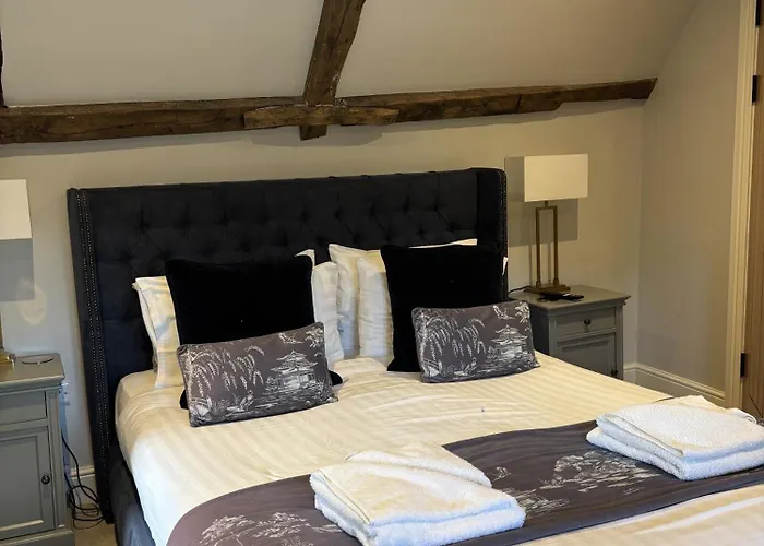 Salhouse Hotels