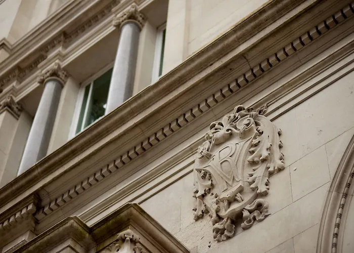 Cardiff City Center Hotels