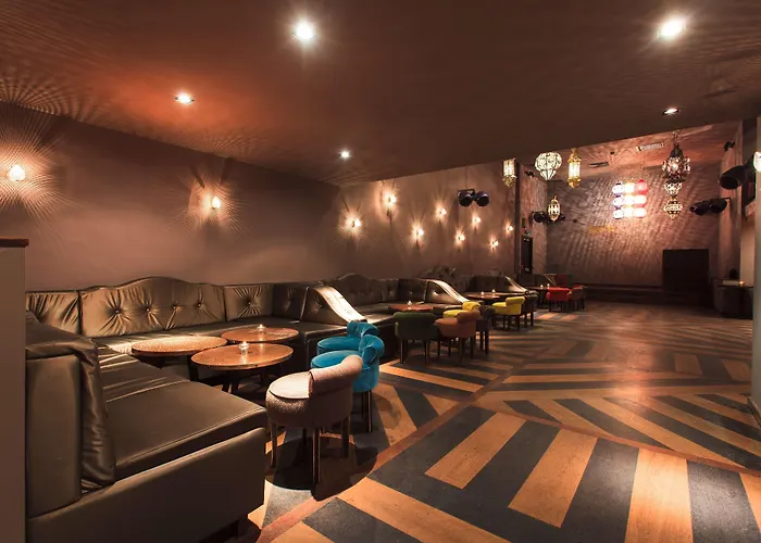 Best 8 Spa Hotels in Cardiff for a Relaxing Getaway