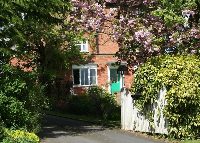 Holiday Cottages in Leominster