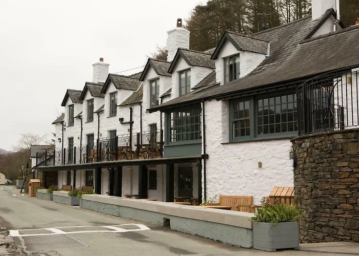 Penmaenpool Hotels