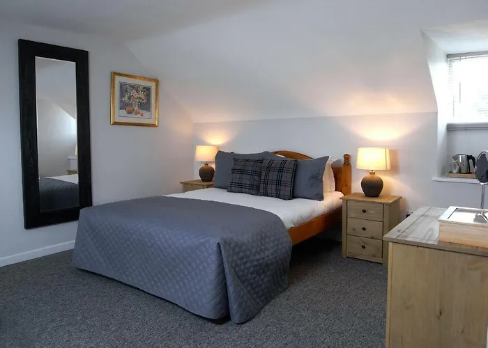 Frome City Center Hotels