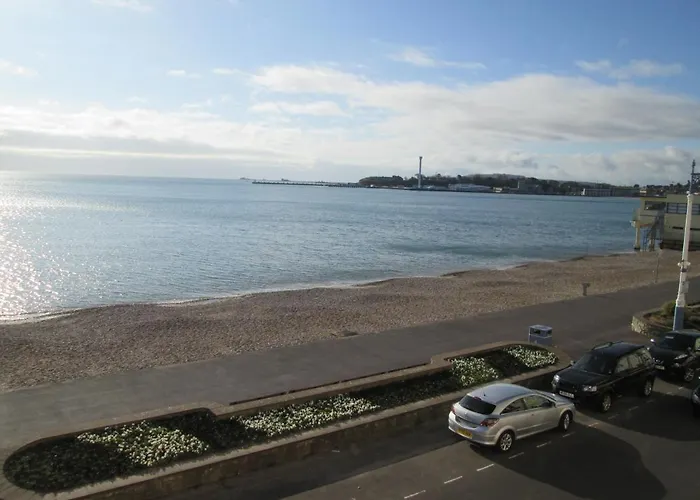 Lyndale Guest House Weymouth