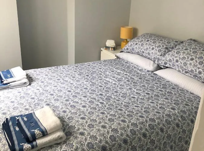 Teignmouth Vacation Rentals