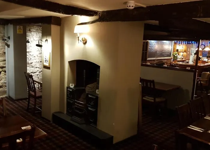 Ludlow Hotels